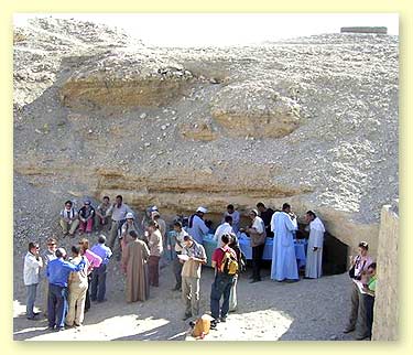 Джейн Акшар «Открытие гробницы Птаменофиса в Луксоре»